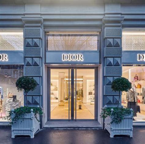 ᐅ DIOR in Zurich 